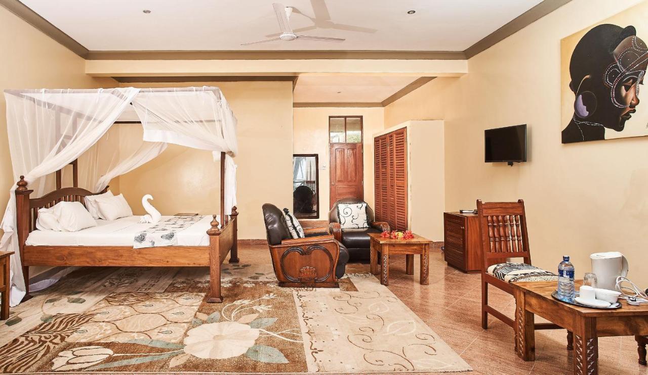 Coral Beach Resort Playa de Diani Exterior foto