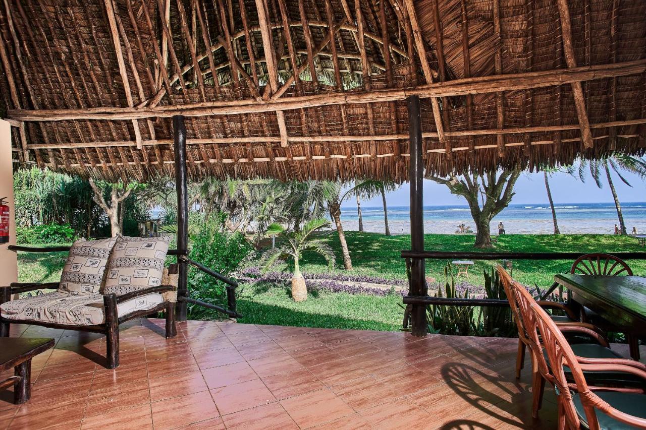 Coral Beach Resort Playa de Diani Exterior foto