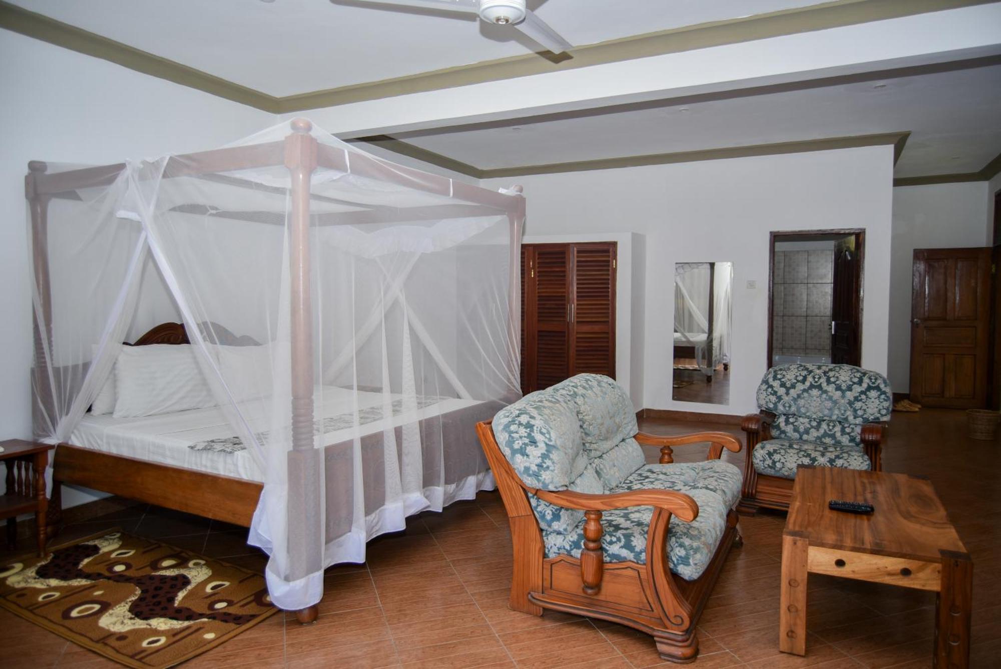Coral Beach Resort Playa de Diani Exterior foto